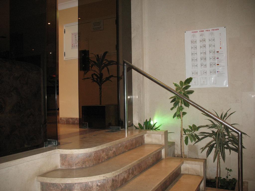 Alba Moura Apartamentos Quarteira Exterior photo